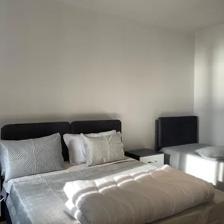 Bonaparte Apartments Vlore Exterior photo