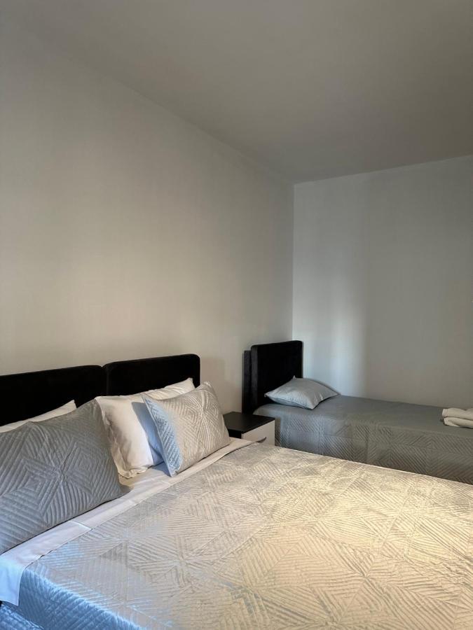Bonaparte Apartment *